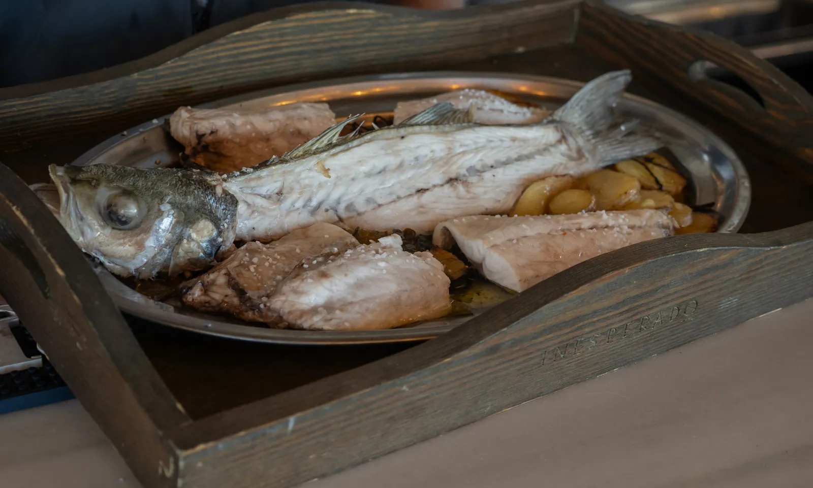 Pescado del día al horno